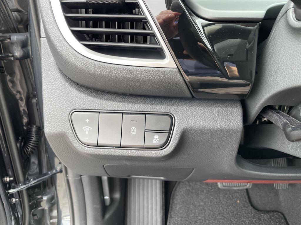 new 2026 Kia Seltos car, priced at $27,124