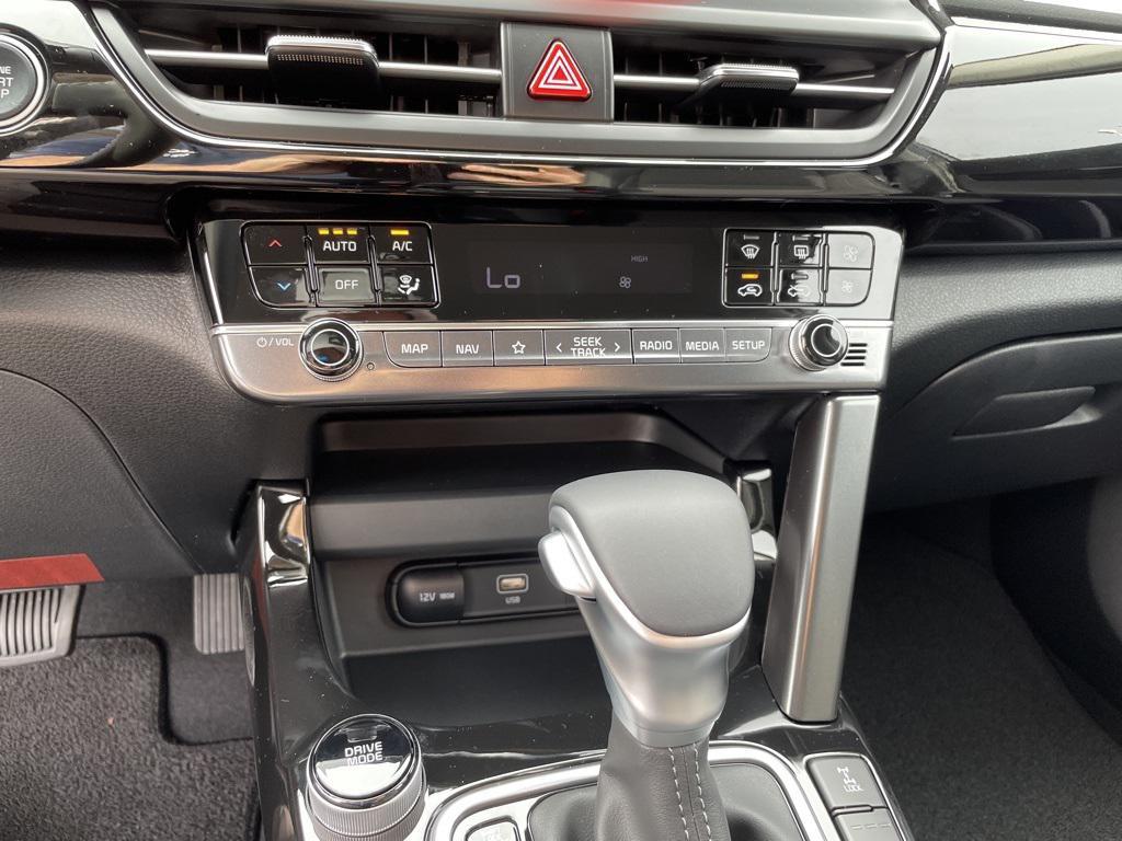 new 2026 Kia Seltos car, priced at $27,124