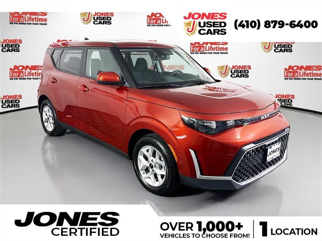used 2025 Kia Soul car, priced at $18,998