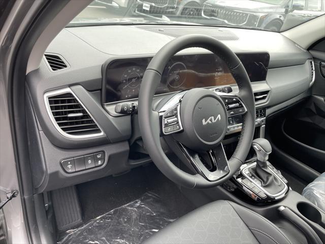 new 2025 Kia Seltos car, priced at $29,205