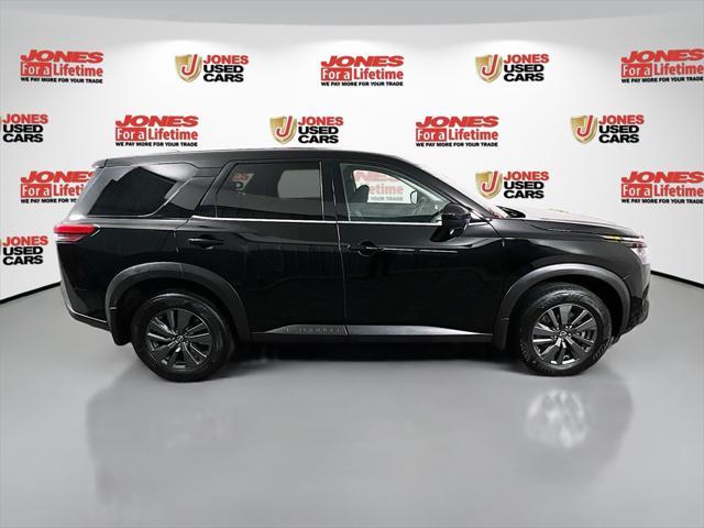 used 2023 Nissan Pathfinder car, priced at $30,998