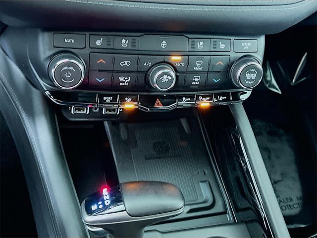 used 2022 Dodge Durango car, priced at $35,998