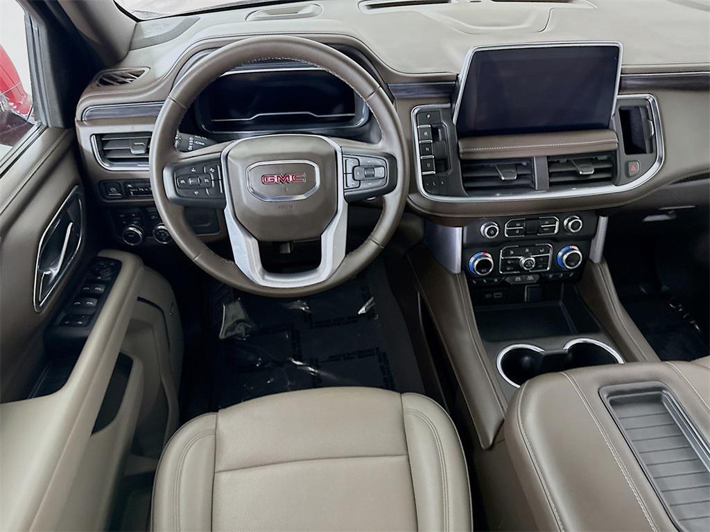 used 2023 GMC Yukon XL car, priced at $53,998
