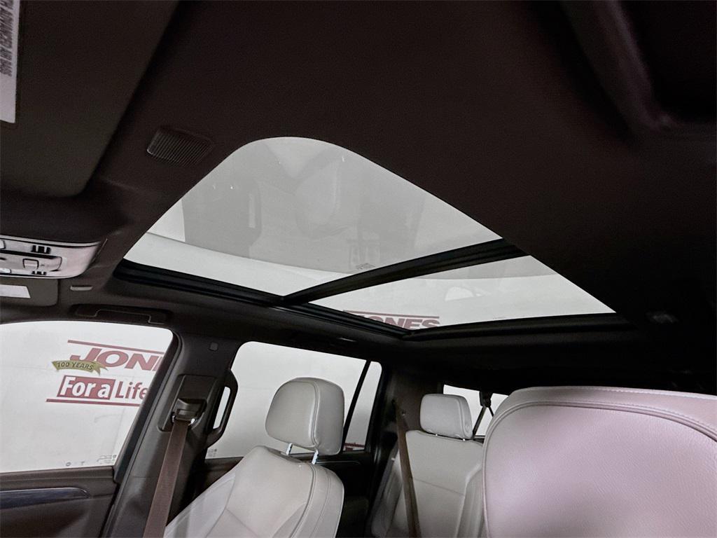 used 2023 GMC Yukon XL car, priced at $53,998