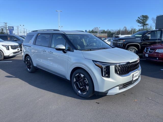 new 2025 Kia Carnival car, priced at $40,998