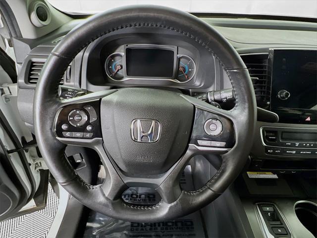 used 2022 Honda Pilot car, priced at $34,998