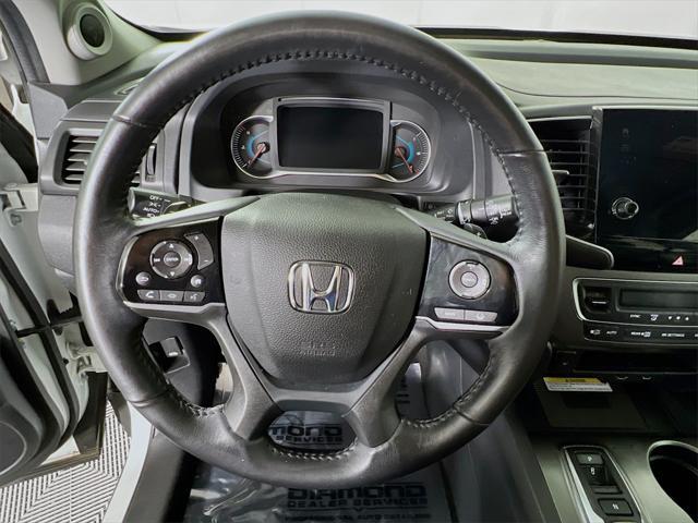 used 2022 Honda Pilot car, priced at $35,998