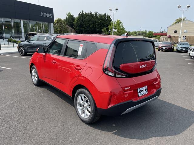 new 2025 Kia Soul car, priced at $21,490