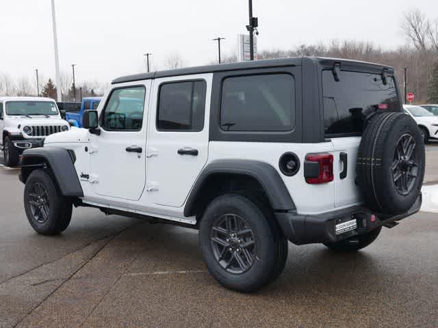 new 2025 Jeep Wrangler car, priced at $47,537