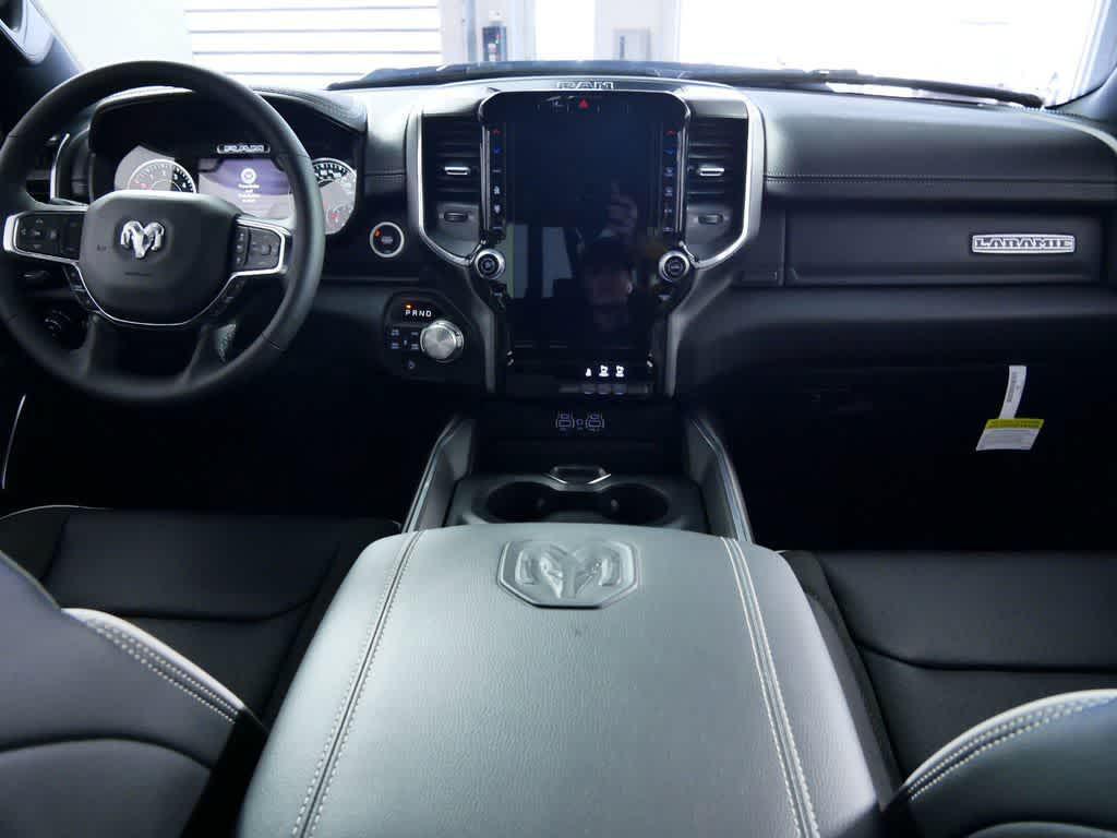 new 2025 Ram 1500 car, priced at $57,437