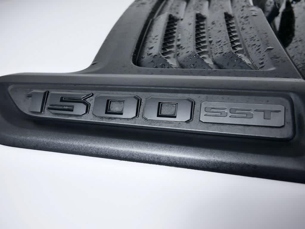 new 2025 Ram 1500 car, priced at $57,437