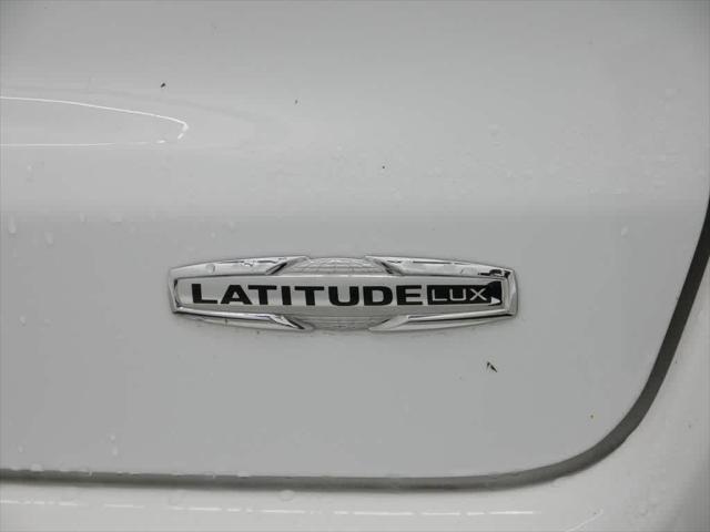 used 2022 Jeep Compass car, priced at $22,999