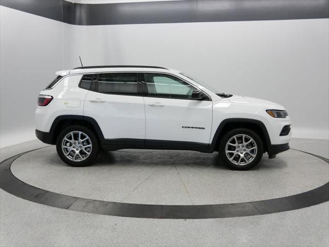 used 2022 Jeep Compass car, priced at $22,999
