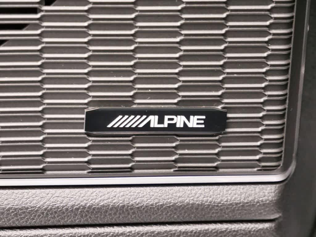 used 2022 Jeep Grand Cherokee car, priced at $31,460