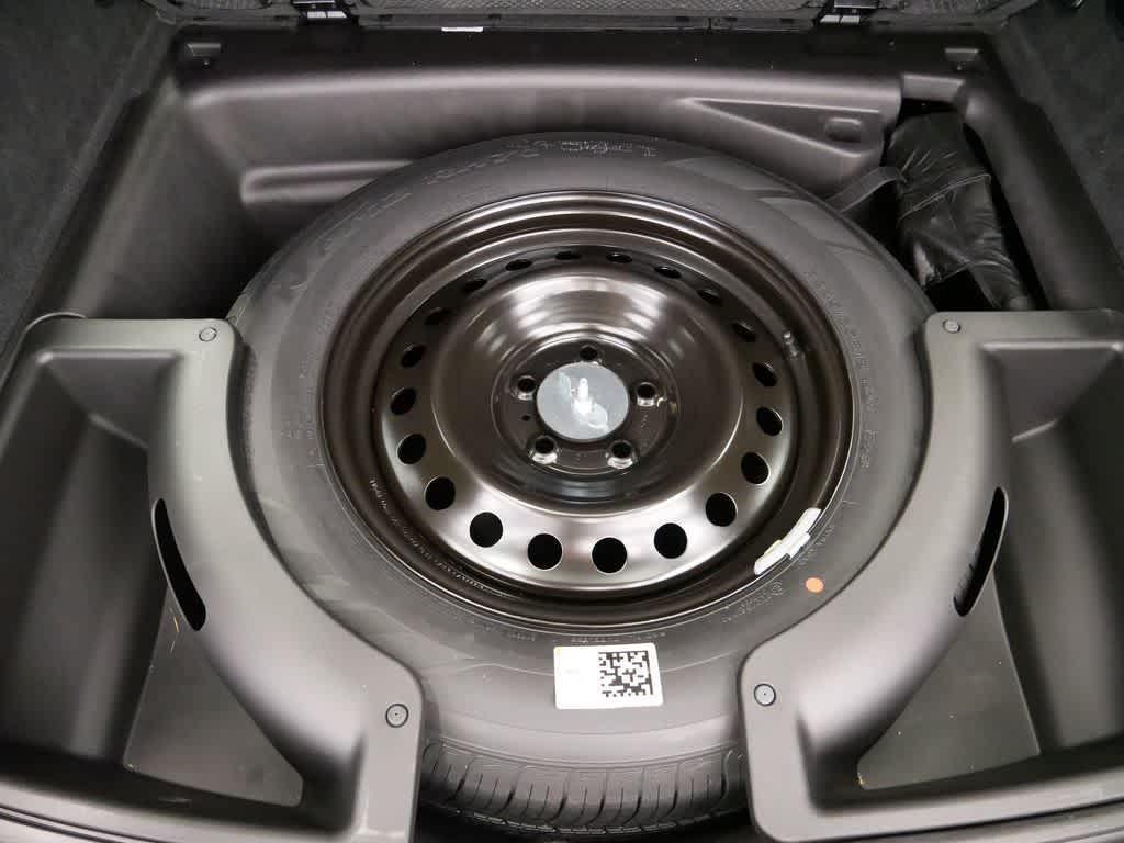 used 2022 Jeep Grand Cherokee car, priced at $37,991