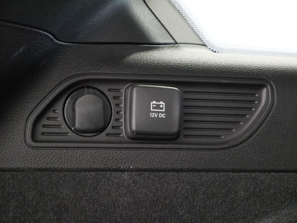 used 2022 Jeep Grand Cherokee car, priced at $37,991