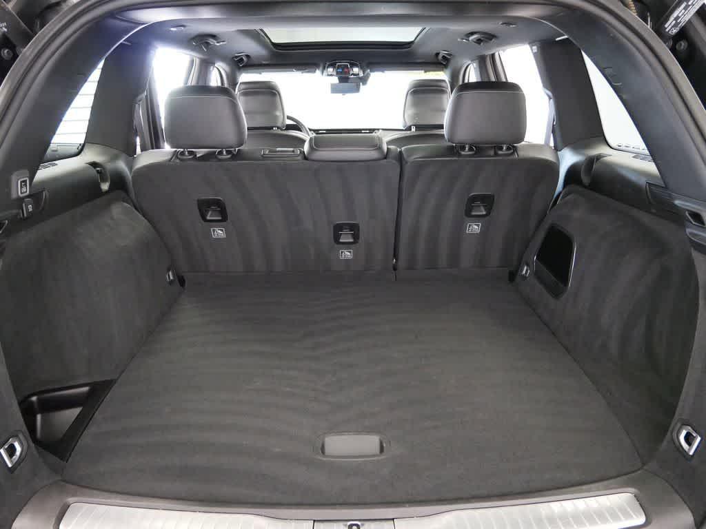 used 2022 Jeep Grand Cherokee car, priced at $37,991