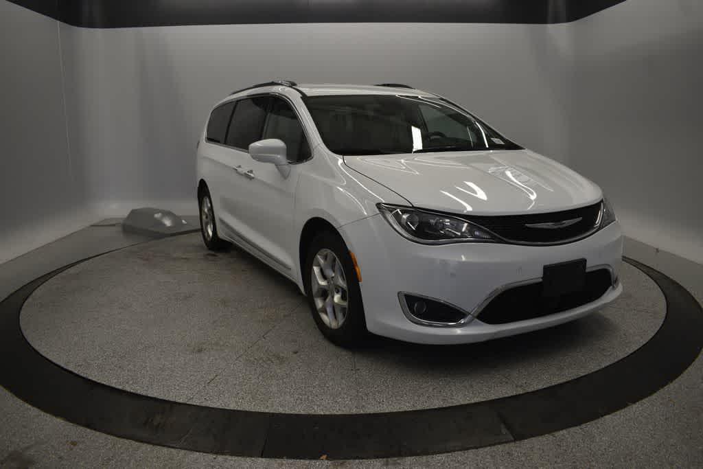 used 2018 Chrysler Pacifica car, priced at $18,269