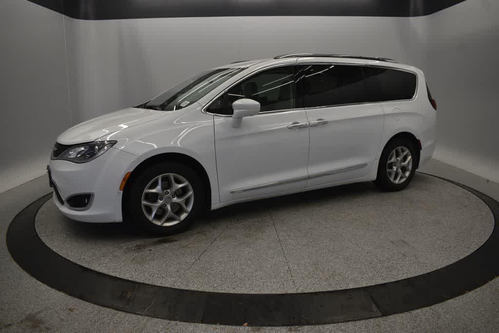 used 2018 Chrysler Pacifica car, priced at $18,269