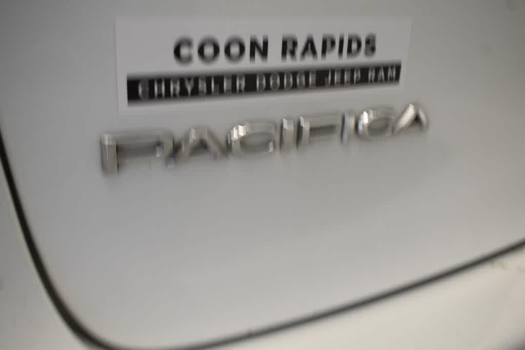 used 2018 Chrysler Pacifica car, priced at $18,269