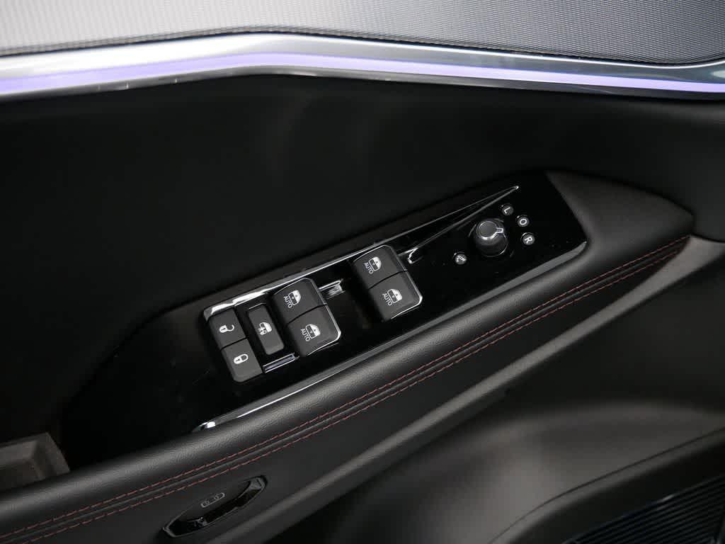 new 2024 Jeep Wagoneer S car