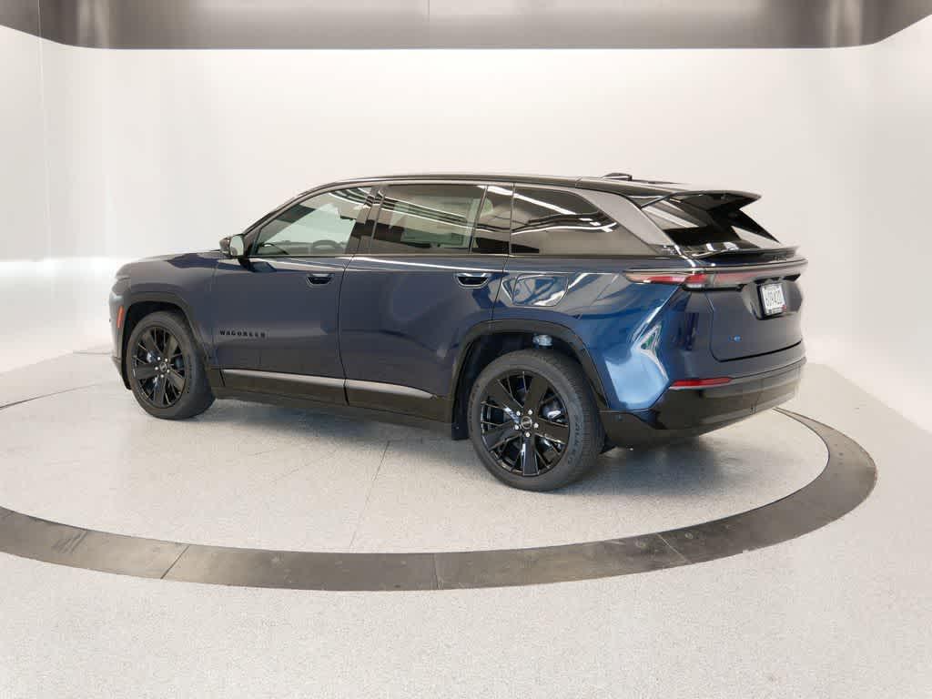 new 2024 Jeep Wagoneer S car