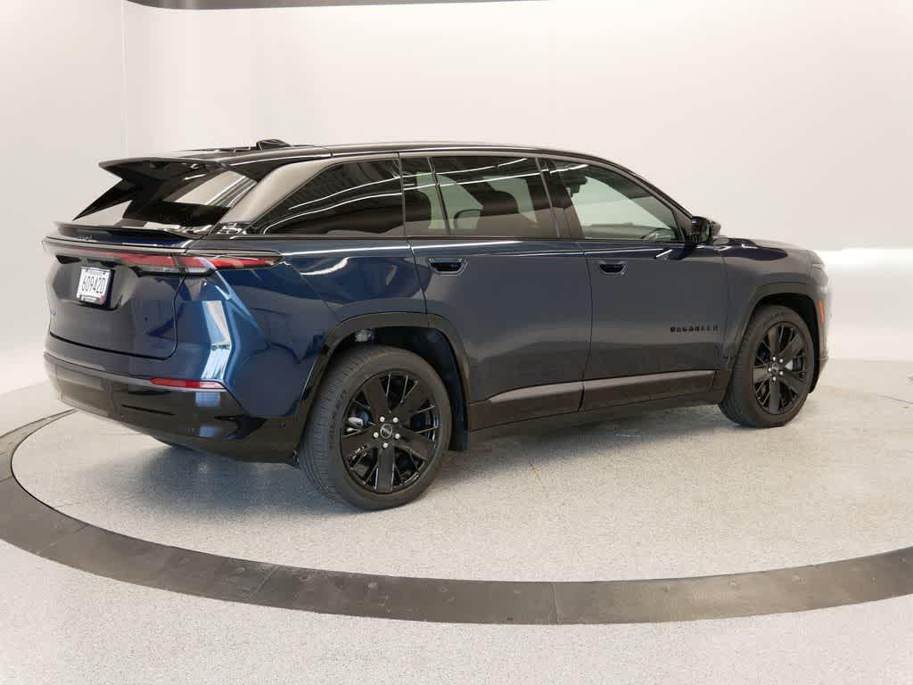 new 2024 Jeep Wagoneer S car