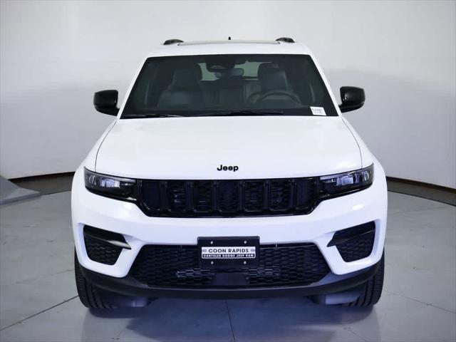 new 2024 Jeep Grand Cherokee car, priced at $45,420