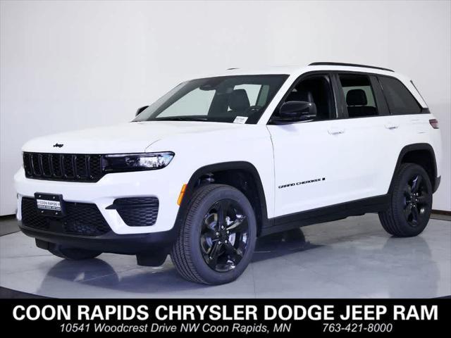 new 2024 Jeep Grand Cherokee car, priced at $45,420
