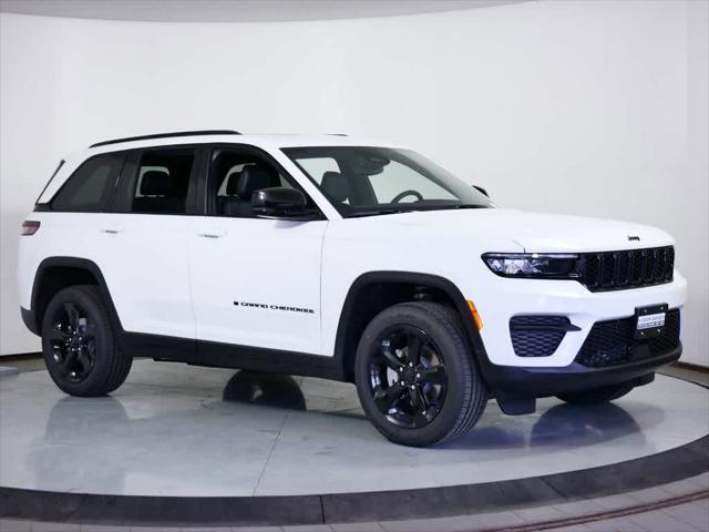 new 2024 Jeep Grand Cherokee car, priced at $45,420