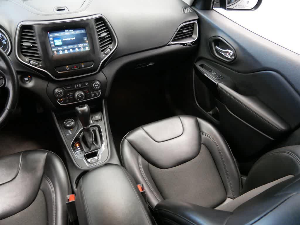 used 2021 Jeep Cherokee car, priced at $18,947