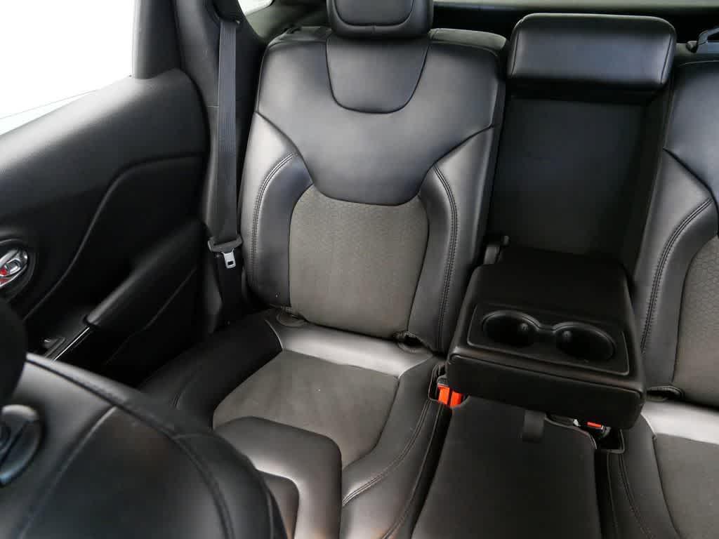 used 2021 Jeep Cherokee car, priced at $18,947