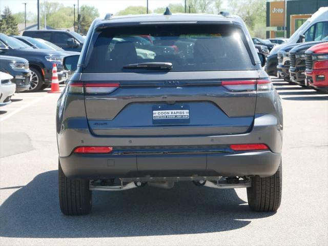 new 2025 Jeep Grand Cherokee car, priced at $44,895