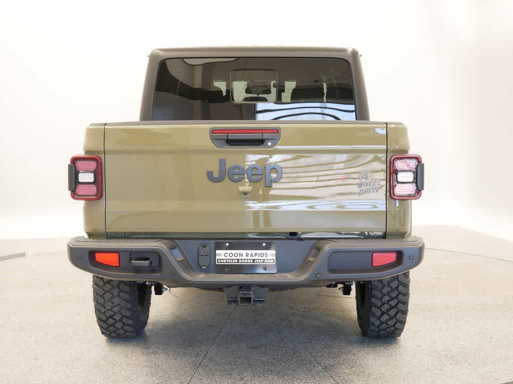 new 2025 Jeep Gladiator car, priced at $49,690