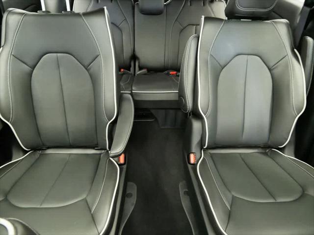 new 2025 Chrysler Pacifica Hybrid car, priced at $56,890