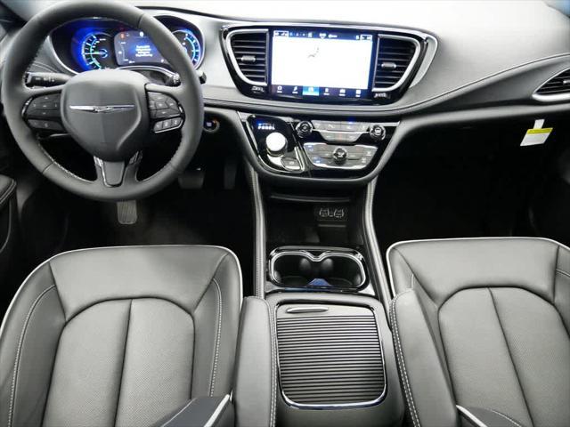 new 2025 Chrysler Pacifica Hybrid car, priced at $56,890