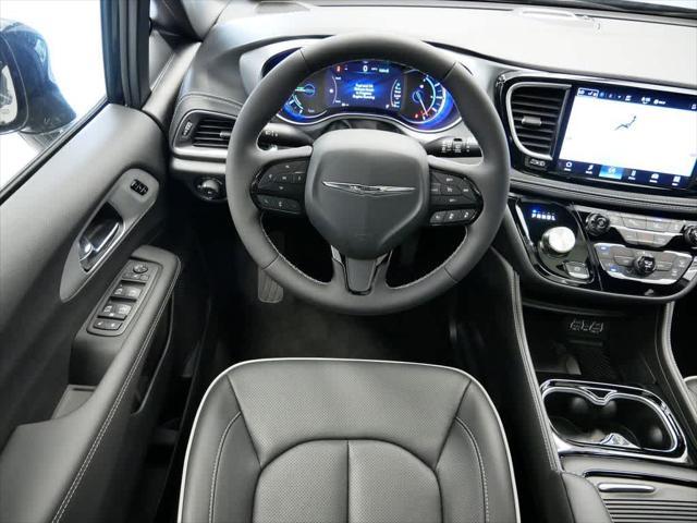new 2025 Chrysler Pacifica Hybrid car, priced at $56,890