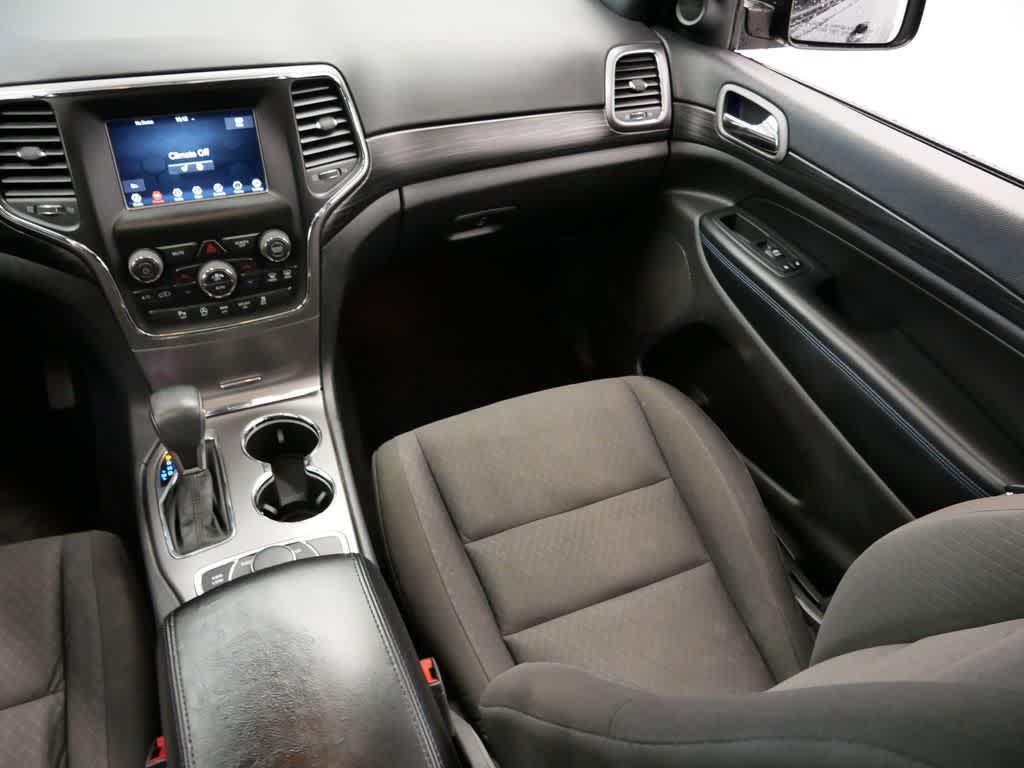 used 2019 Jeep Grand Cherokee car, priced at $14,000