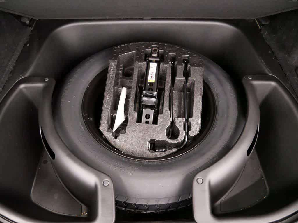 used 2019 Jeep Grand Cherokee car, priced at $14,000