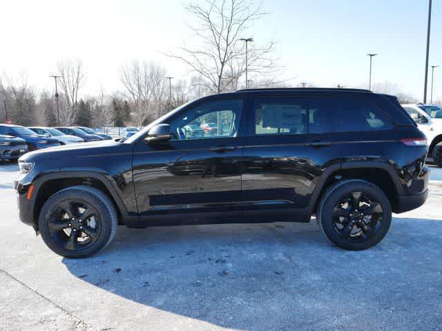 new 2025 Jeep Grand Cherokee car, priced at $49,003