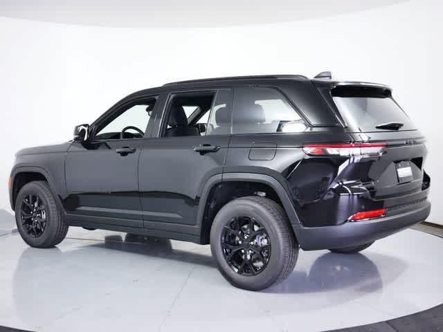 new 2024 Jeep Grand Cherokee car, priced at $45,293