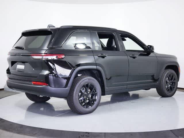 new 2024 Jeep Grand Cherokee car, priced at $45,293