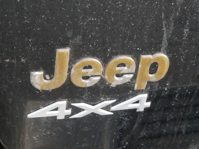 used 2004 Jeep Grand Cherokee car, priced at $4,400