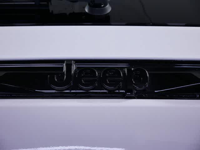 new 2024 Jeep Grand Cherokee car, priced at $44,983