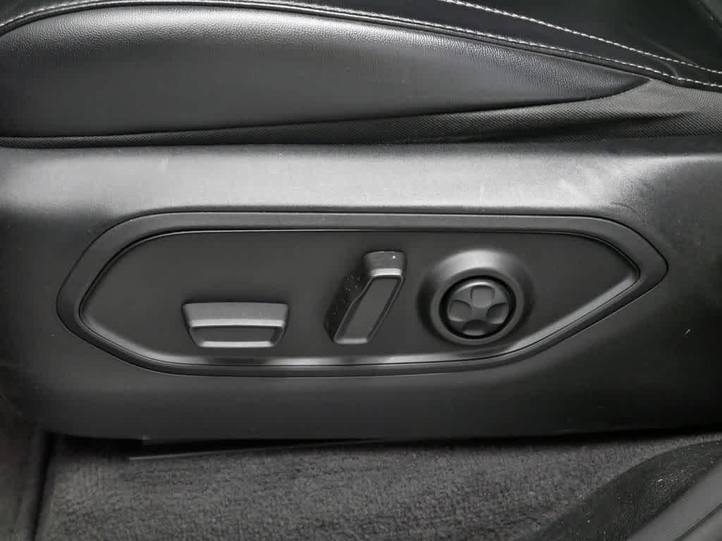 used 2021 Jeep Grand Cherokee L car, priced at $25,495