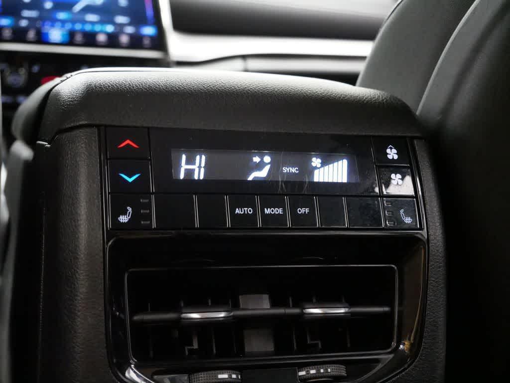 used 2021 Jeep Grand Cherokee L car, priced at $25,495