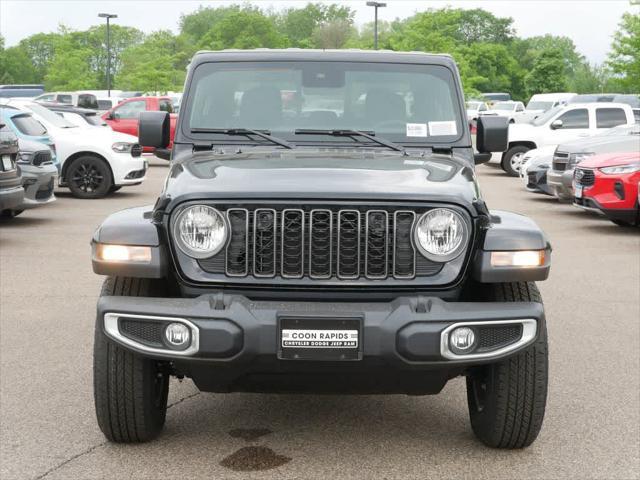 new 2025 Jeep Gladiator car, priced at $51,258