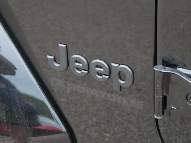 new 2025 Jeep Gladiator car, priced at $51,258