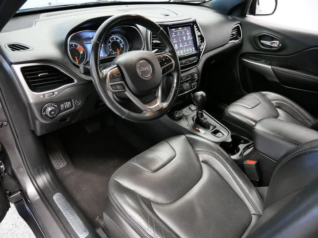 used 2020 Jeep Cherokee car, priced at $16,888