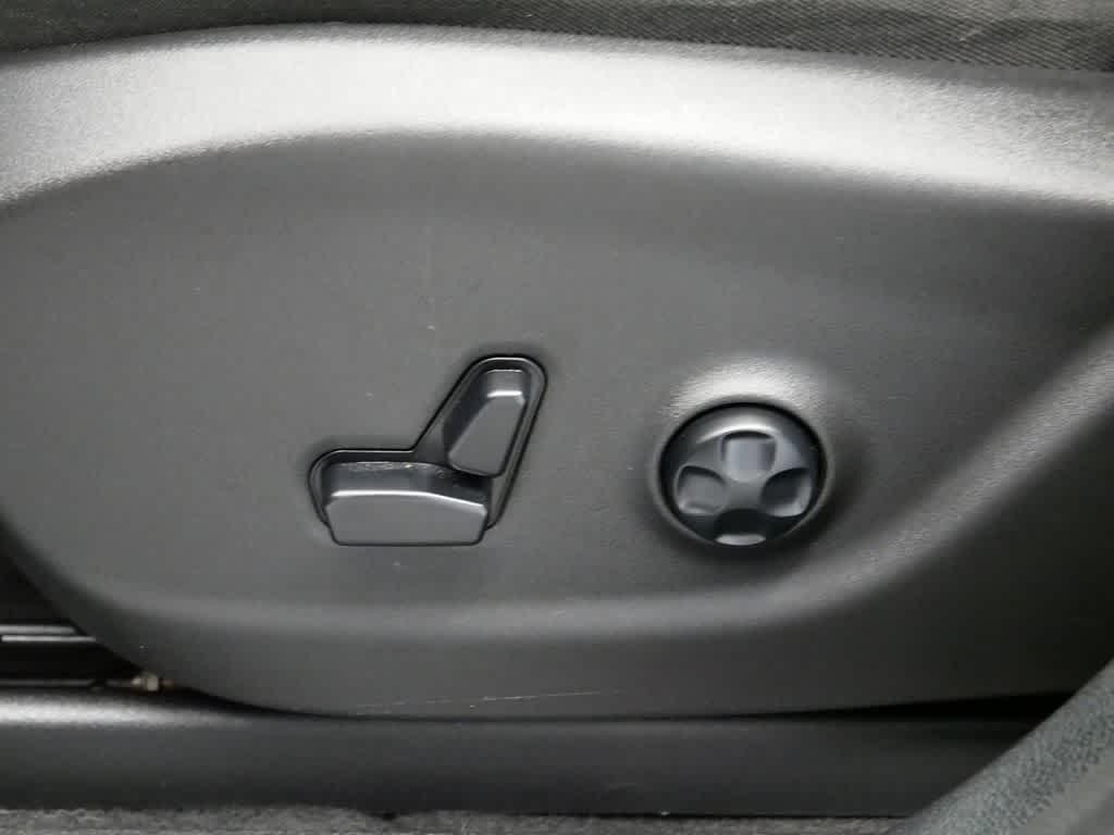 used 2020 Jeep Cherokee car, priced at $16,888